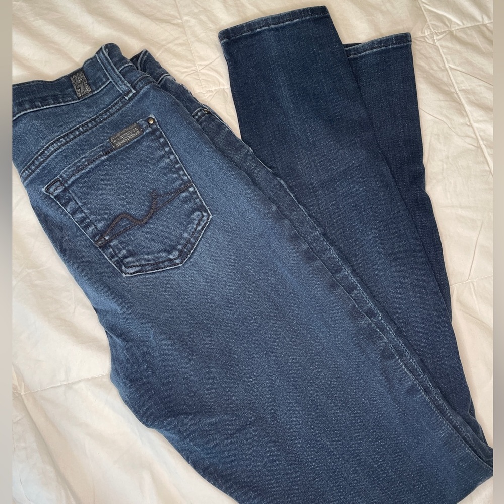 Women’s vintage 7 For All Man Kind skinny jeans, in dark blue wash, mid-waist